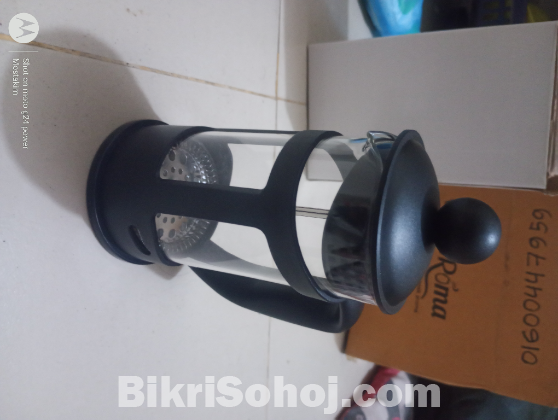 French Press and Milk Froathing Pitcher